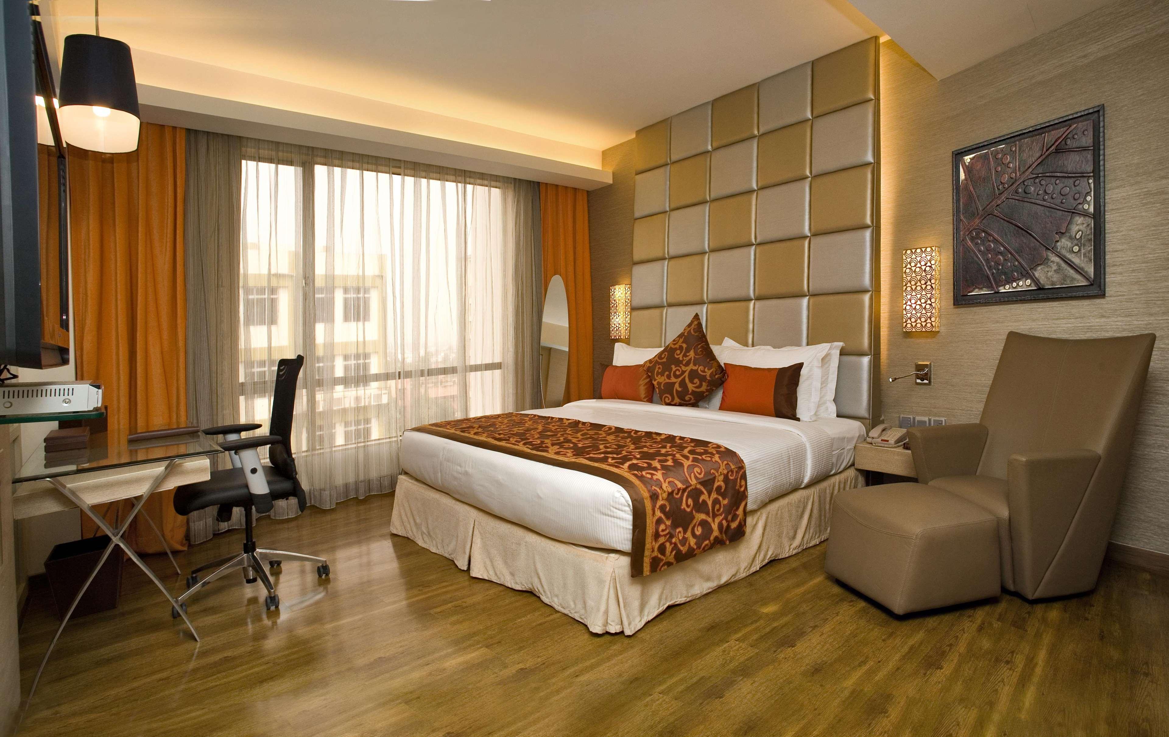 The Sonnet Hotel 4*